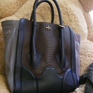 Pour la victoire large tote